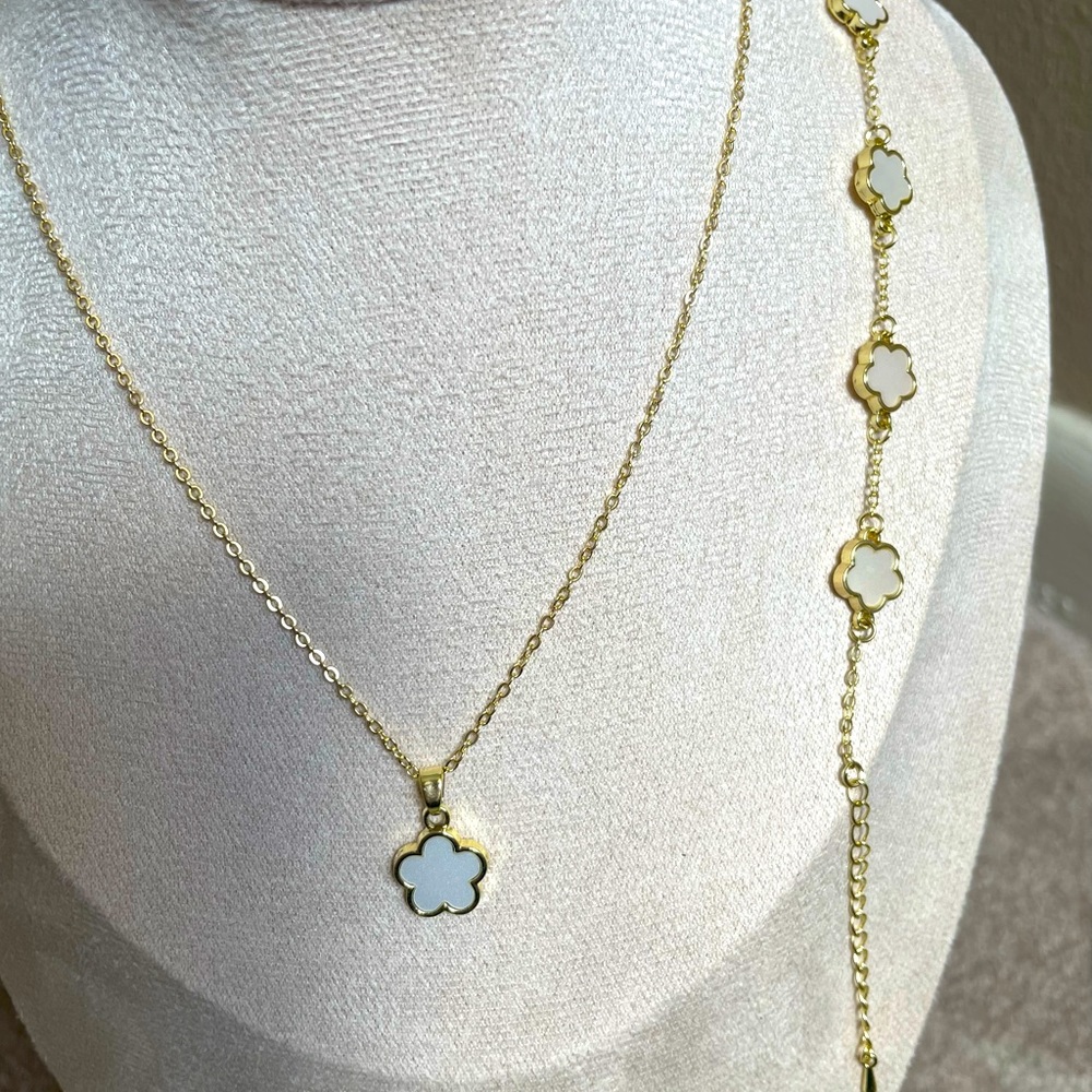 Leaf Clover Mother of Pearl Necklace, Bracelet 2 pcs. Set, Flower Jewelry Set